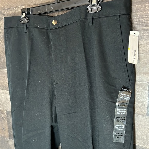 New Black Van Heusen 36/34 Classic Fit Pants - Picture 4 of 9
